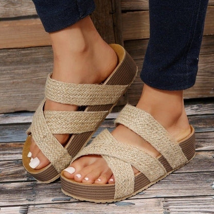 Woven Cross-strap Slippers Summer Platform Sandals Women Flat Beach Shoes