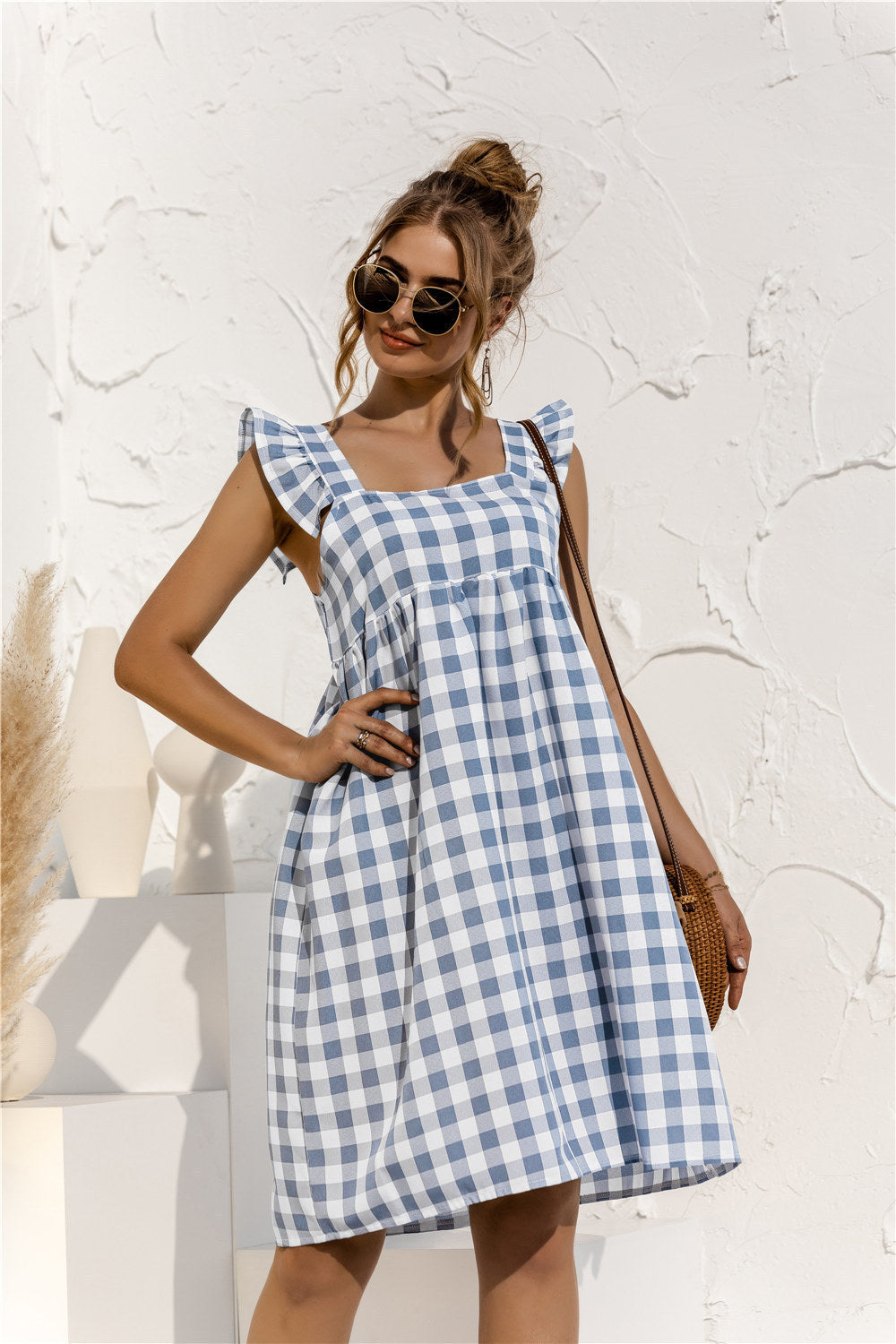 Elise™ | Ärmelloses Sommerkleid mit Quadrathals und Rüschen